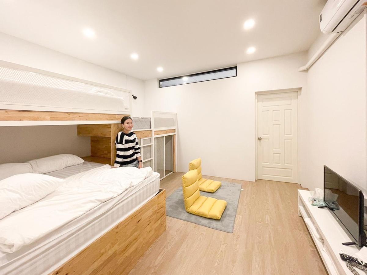 Paknap Hostel Нан Екстериор снимка
